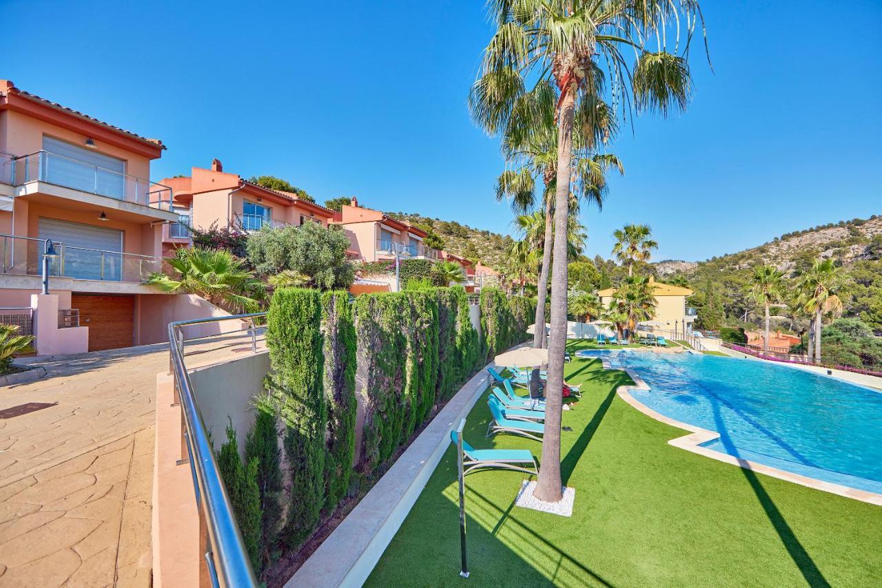 Universal Aquamarin Beach Houses Andratx Esterno foto